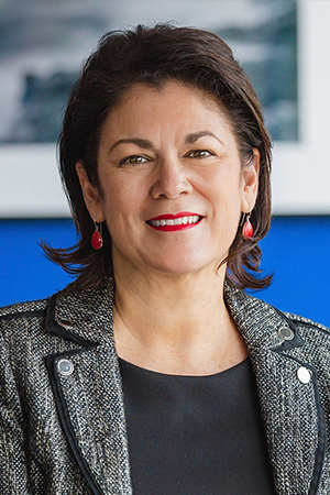 Cindy Wallis-Lage